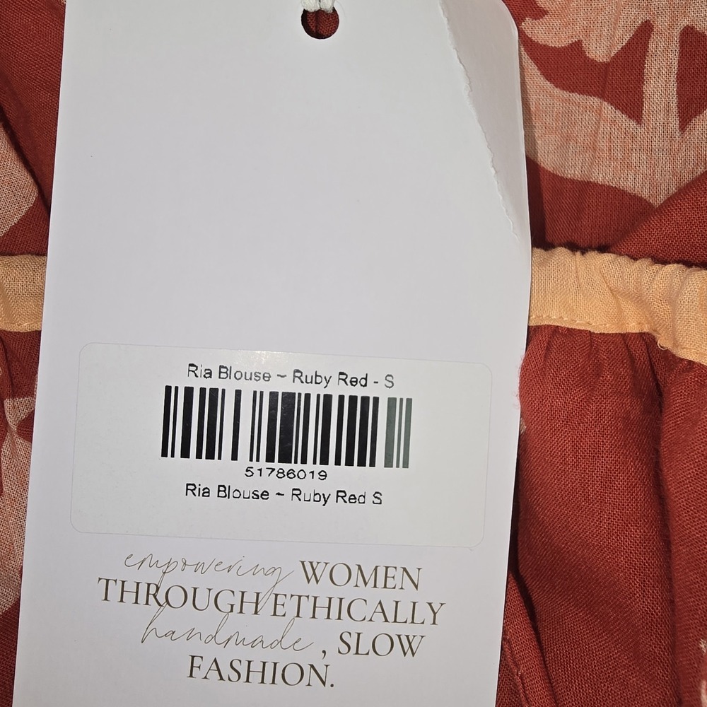 Daughters of India Ria Blouse Size S Oversized Scoop Neck Billow Sleeve NWT - Picture 11 of 13